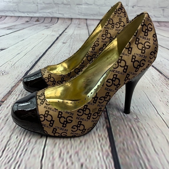 🎉BCBGirls Pumps w/ Brown Patent Leathern Details - Picture 3 of 9